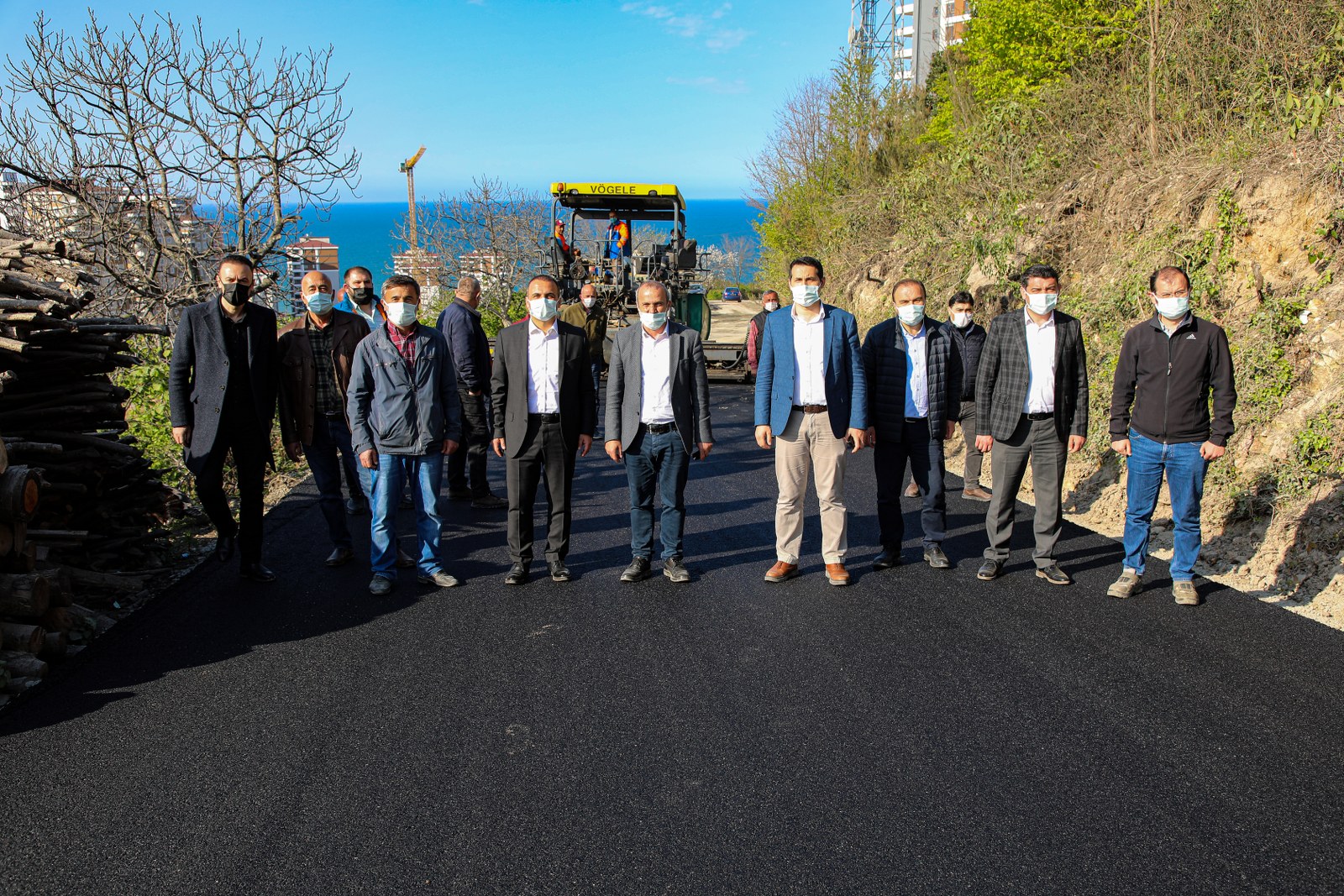 4 mahalle bayramı erken yaşadı