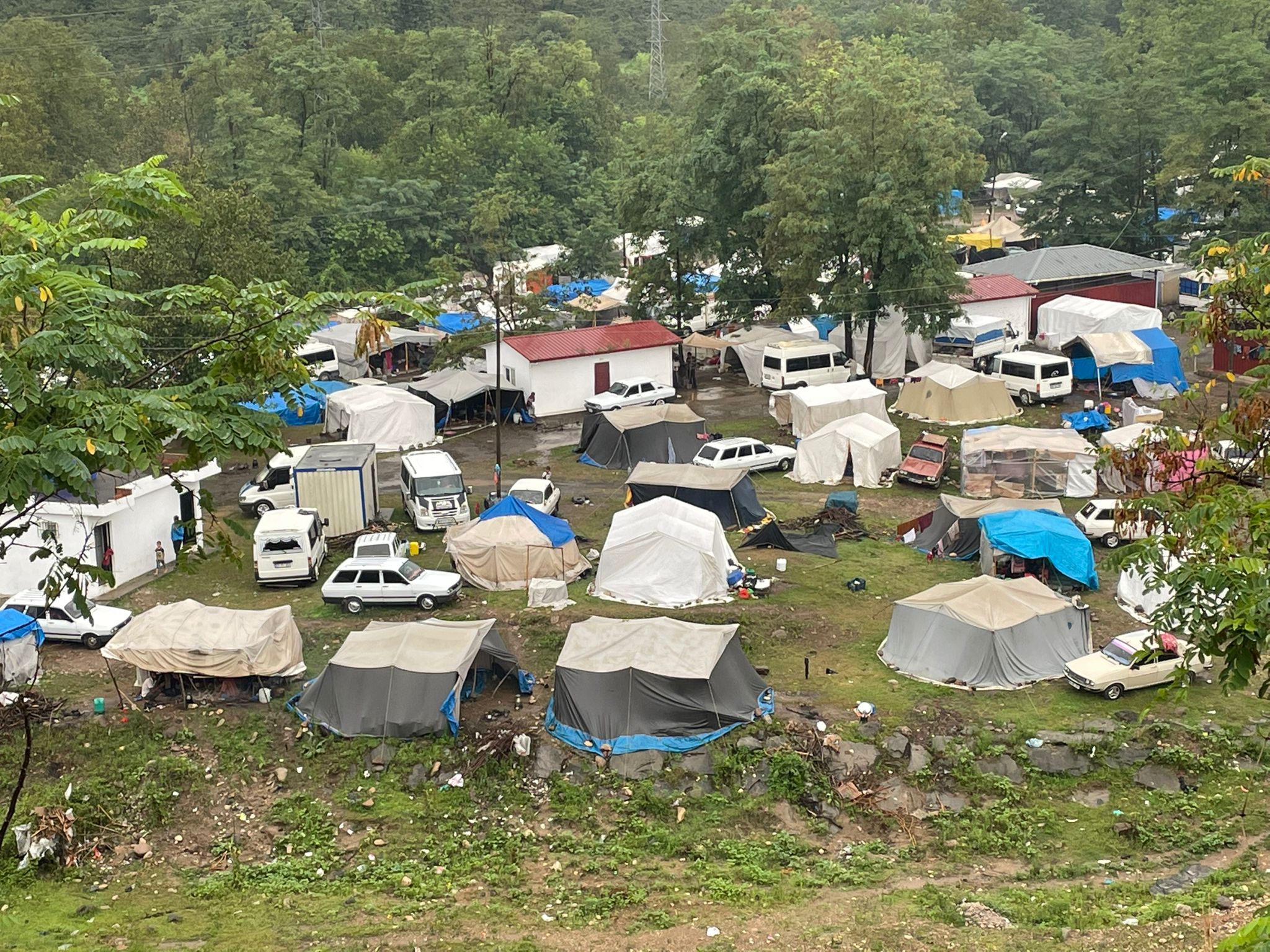 Sağanak yağışlar fındık işçilerini tedirgin ediyor