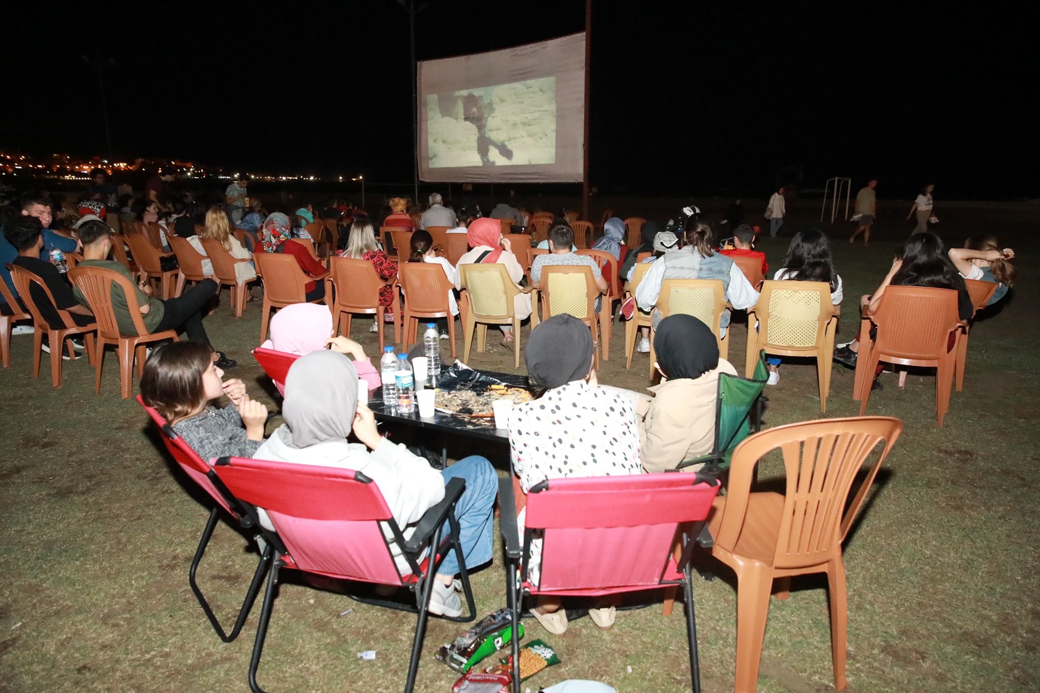 Açık havada nostaljik sinema keyfi