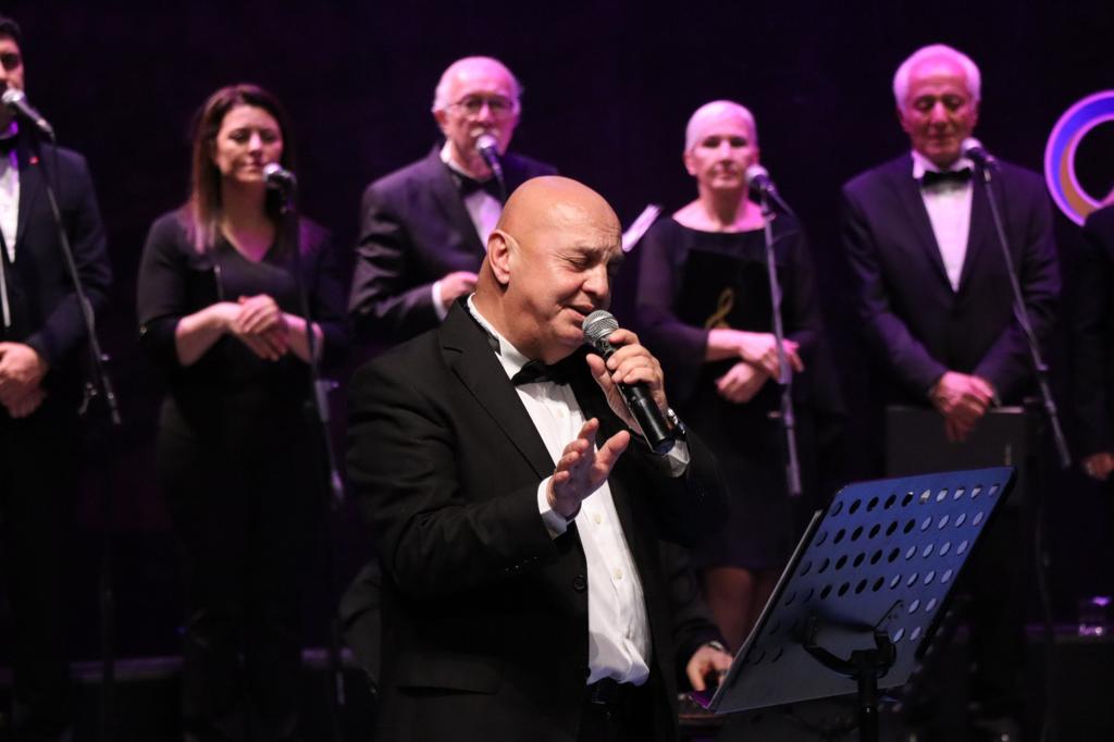 SANAT MÜZİĞİ KONSERİ MEST ETTİ