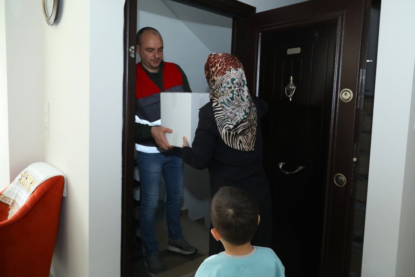 ÖMÜR BOYU İHTİYACA BÜYÜKŞEHİRDEN DESTEK