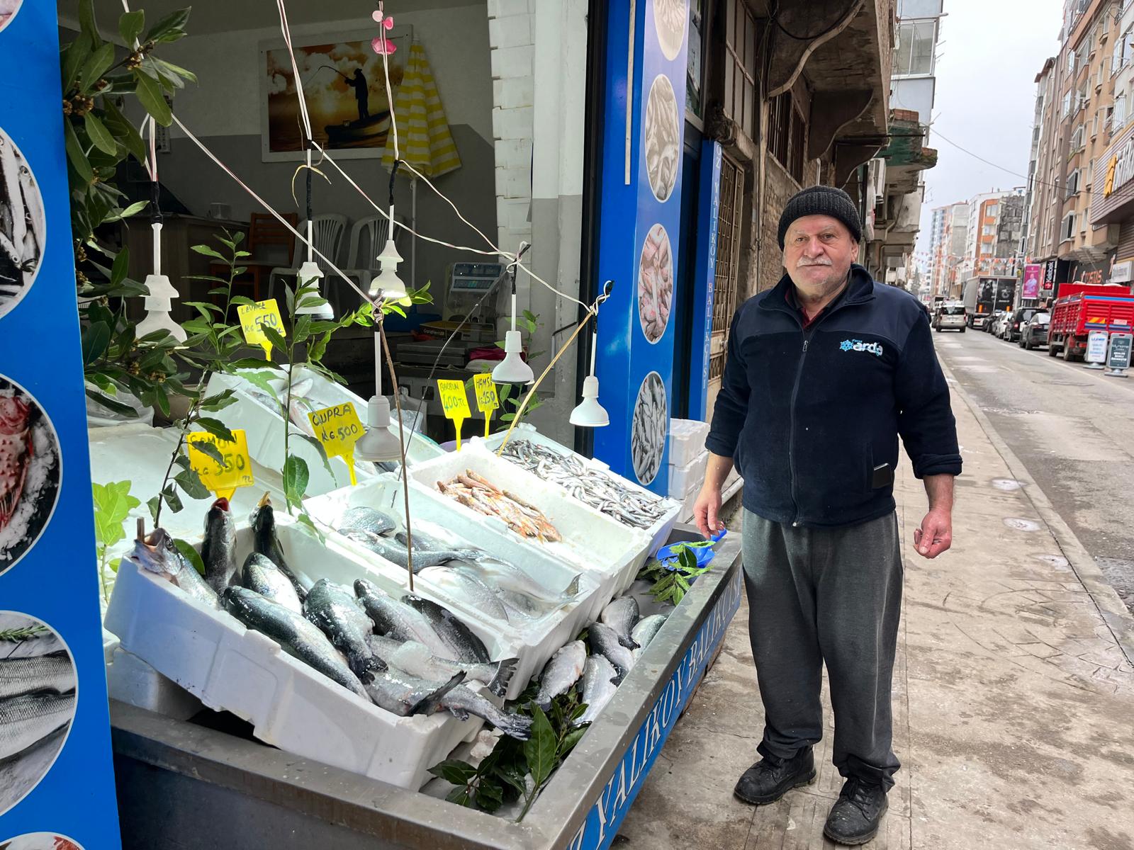 30 Yıldır Balıkları İle Sofraları Süslüyor