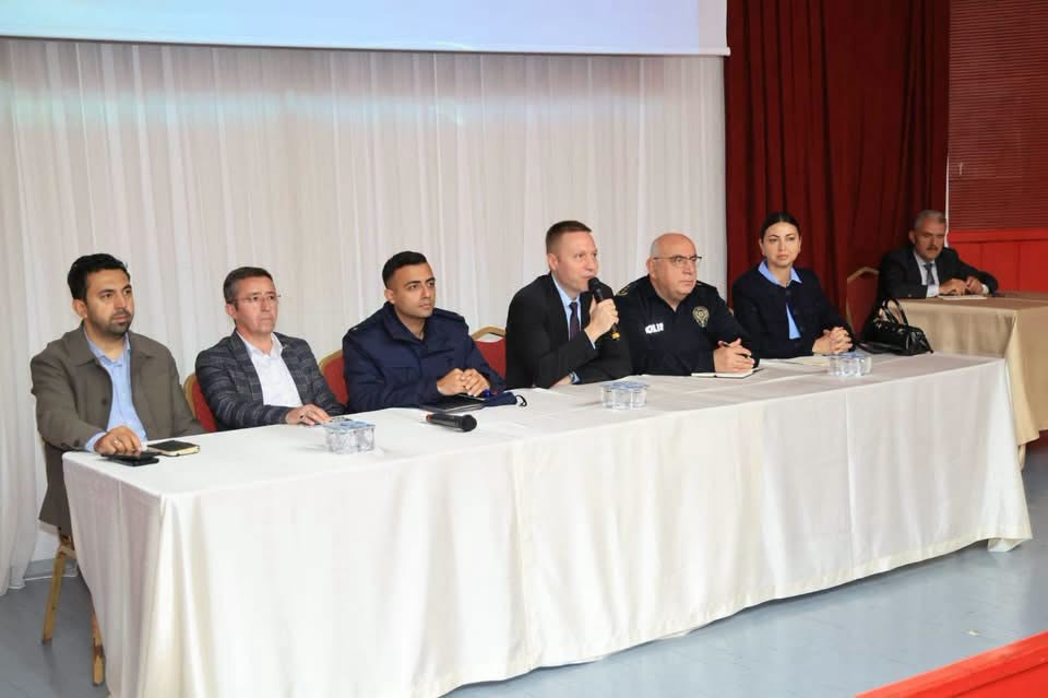 Vatandaşla Buluşma Genelgesi Kapsamında Muhtarlar Toplantısı gerçekleşti